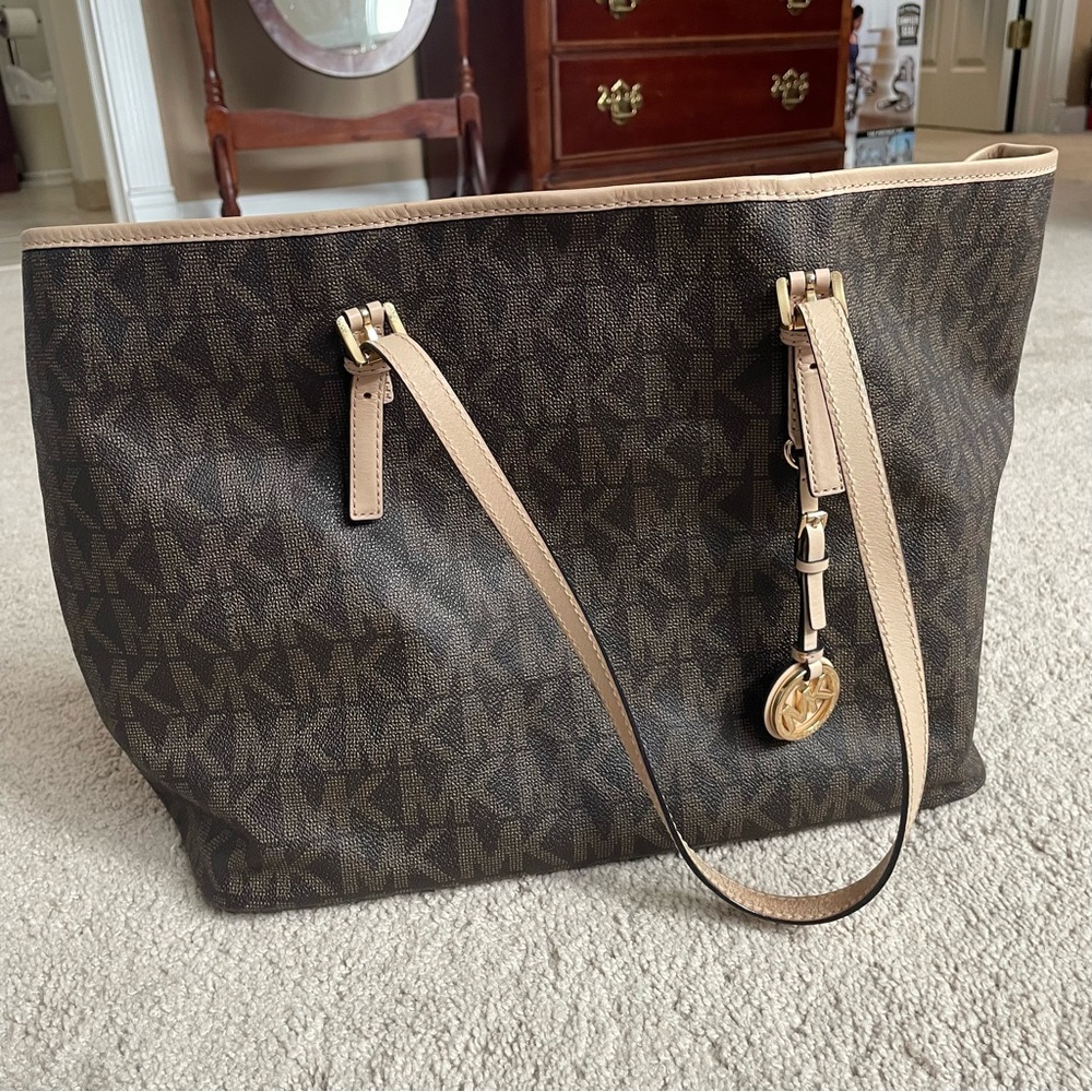 Michael Kors Tote